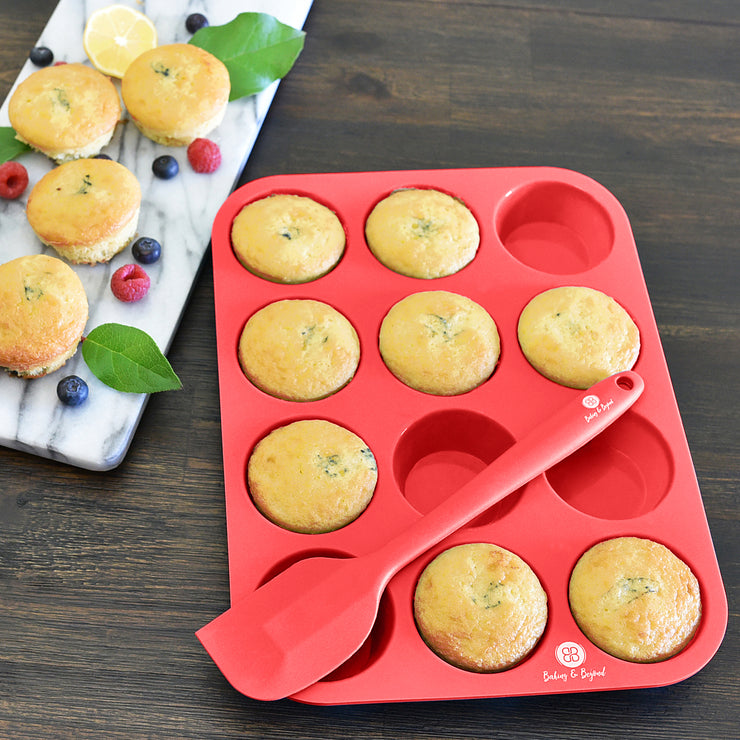 Silicone Muffin Pan - 12 Cups Regular Silicone Cupcake Pan, Non-stick  Silicone Great for Making Muffin Cakes, Tart, Bread - BPA Free and  Dishwasher Safe 